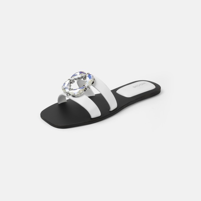 Mochi Women White Casual Slip Ons (SKU: 41-374-16-36)