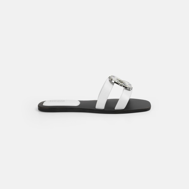 Mochi Women White Casual Slip Ons (SKU: 41-374-16-36)
