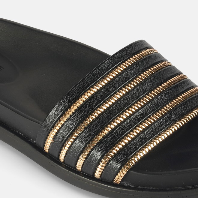 Mochi Women Black Casual Slip Ons (SKU: 41-402-11-37)
