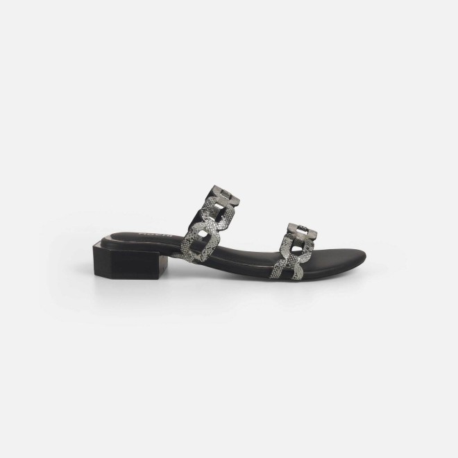 Mochi Women Black Casual Slip Ons (SKU: 41-413-11-36)
