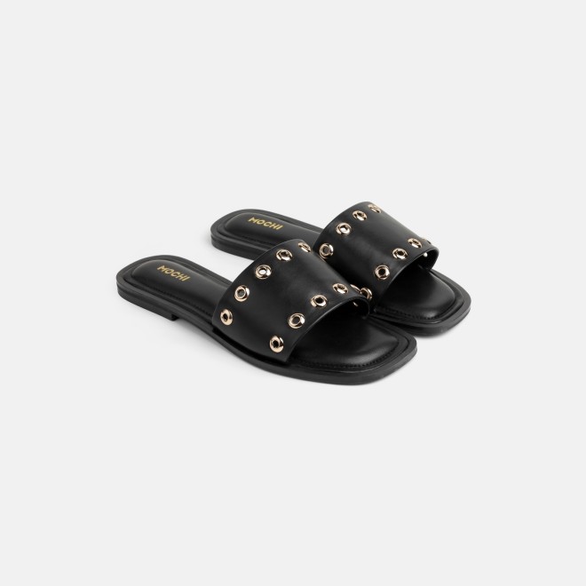 Mochi Women Black Casual Slip Ons (SKU: 41-547-11-36)