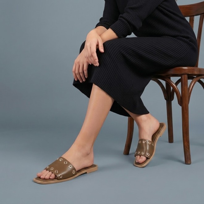 Mochi Women Brown Casual Slip Ons (SKU: 41-547-12-36)