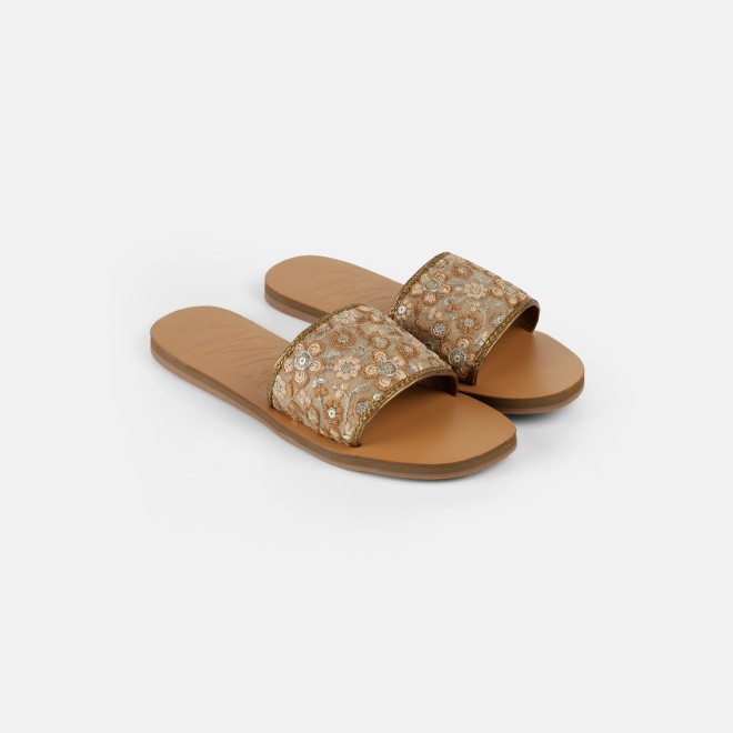 Mochi Women Gold Casual Slip Ons (SKU: 41-577-15-36)