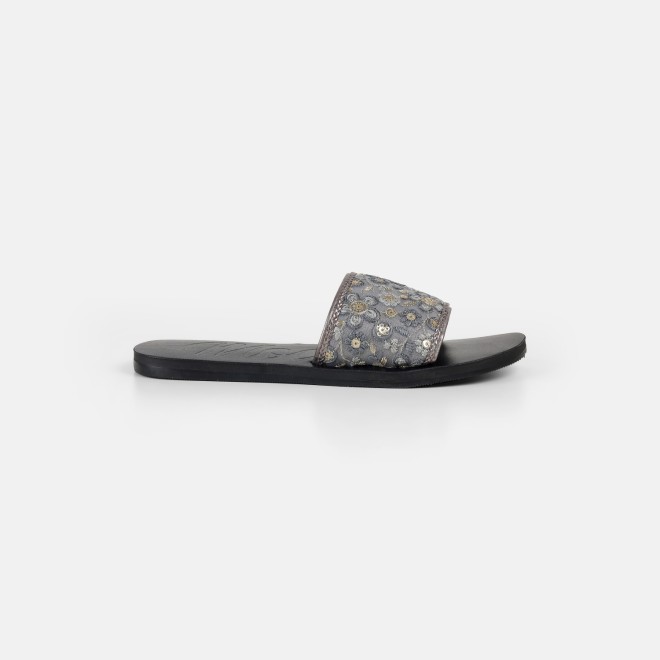 Mochi Women Gun-metal Casual Slip Ons (SKU: 41-577-29-36)