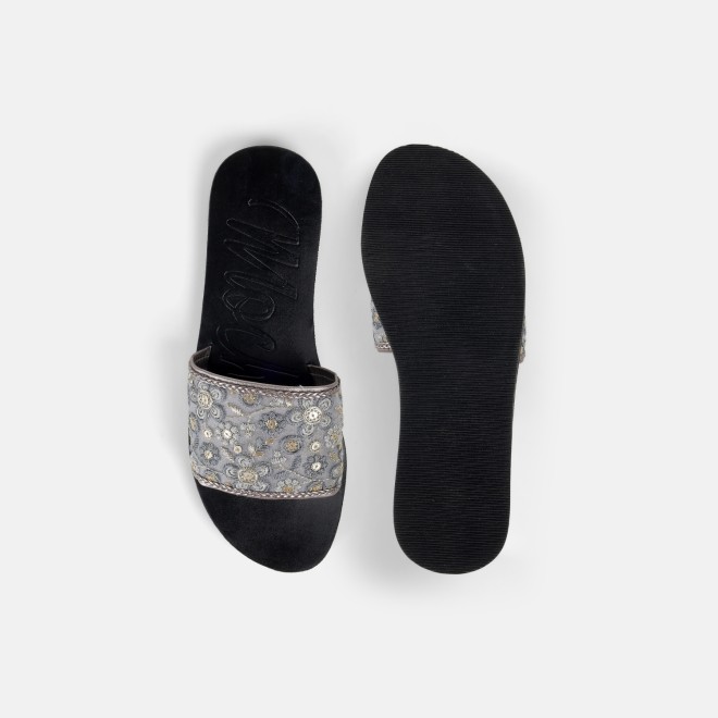Mochi Women Gun-metal Casual Slip Ons (SKU: 41-577-29-36)