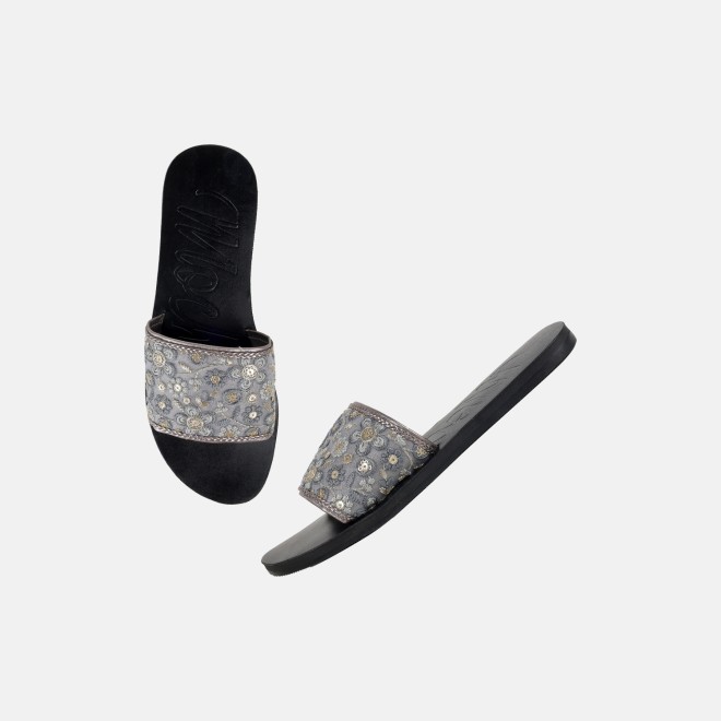 Mochi Women Gun-metal Casual Slip Ons (SKU: 41-577-29-36)
