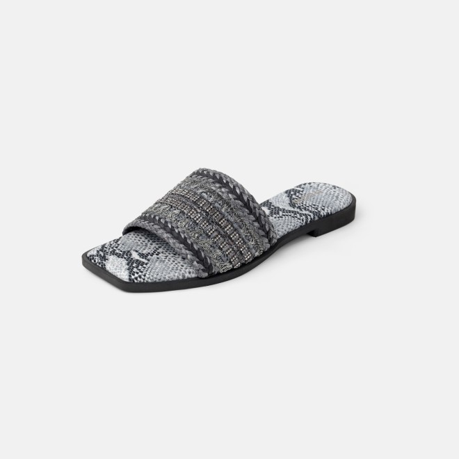 Mochi Women Grey Casual Slippers (SKU: 41-584-14-36)
