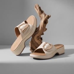 Mochi Women Off-white Casual Slippers