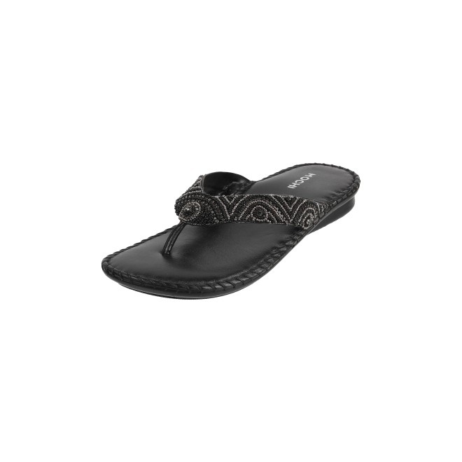 Mochi Women Black Casual Slippers (SKU: 44-1121L-11-43)