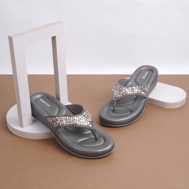 Mochi Women Gun-Metal Casual Slippers