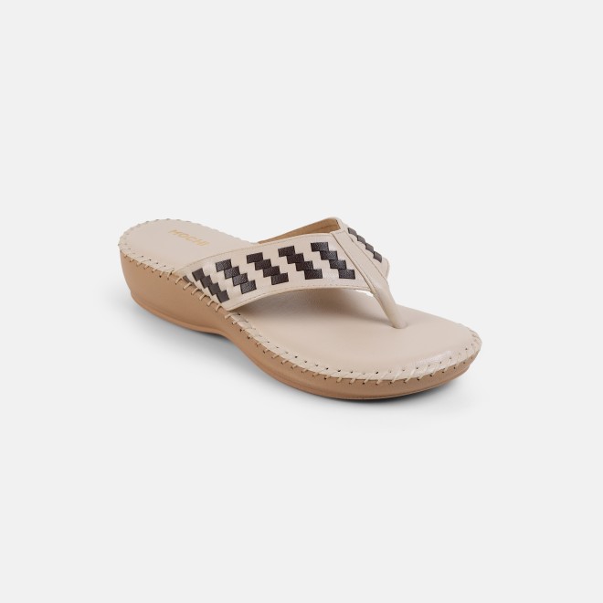 Mochi Women Beige Casual Slippers (SKU: 44-318-20-36)