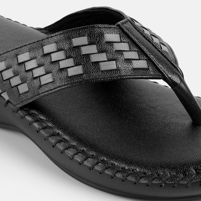 Mochi Women Black Casual Slippers (SKU: 44-318-11-37)