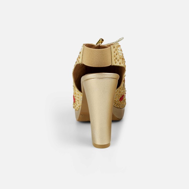 Haute Diva Women Gold Party Sandals (SKU: 54-226-15-36)