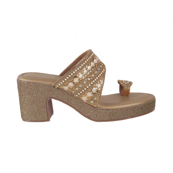 Haute Diva Women Antique-Gold Ethnic Sandals (SKU: 54-42-28-38)