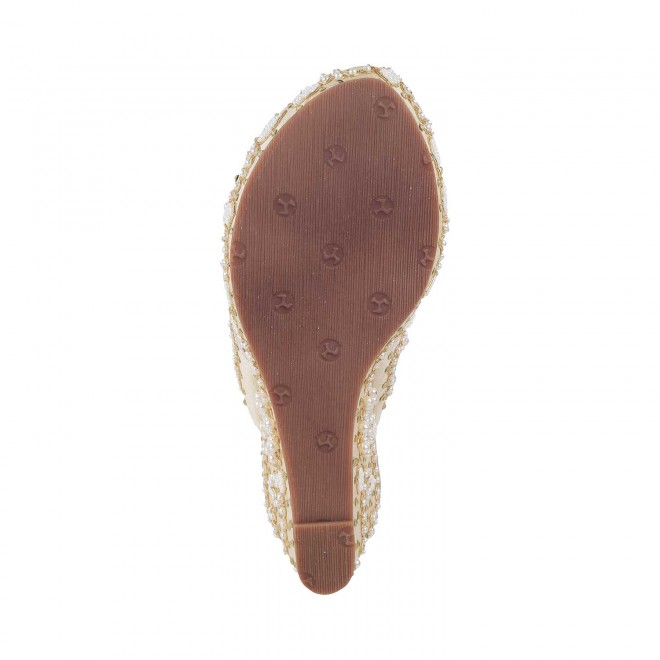 Haute Diva Women Gold Ethnic Sandals (SKU: 54-79-15-36)