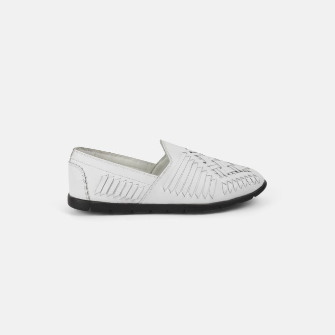J.Fontini Men White Ethnic Jutis (SKU: 60-114-16-44)