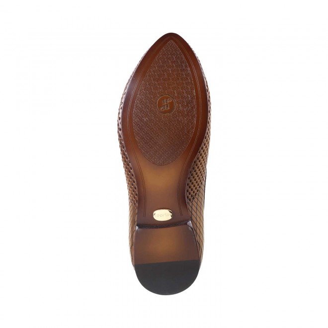 Mochi Men Tan Ethnic Jutis (SKU: 60-40-23-40)