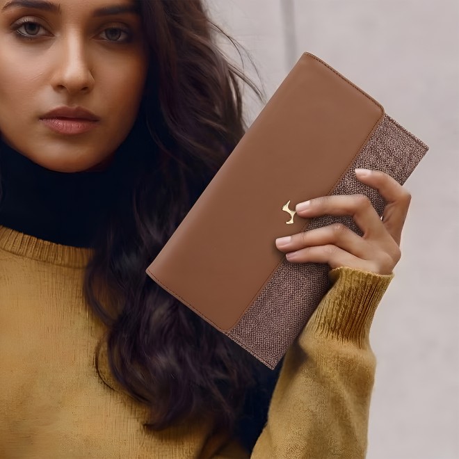 Mochi Women Brown Clutch (SKU: 66-1057-12-10)