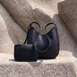 Mochi Women Black Hobo Bag