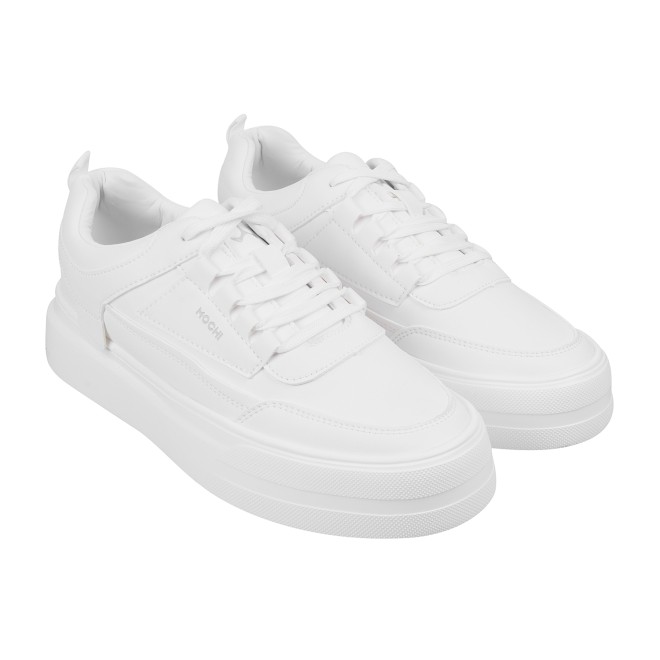 Mochi Men White Casual Sneakers