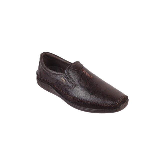 Mochi Men Brown Casual Loafers (SKU: 71-176-12-40)