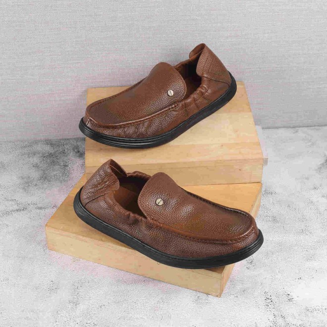 Mochi Men Tan Casual Slip-Ons (SKU: 71-195-23-41)