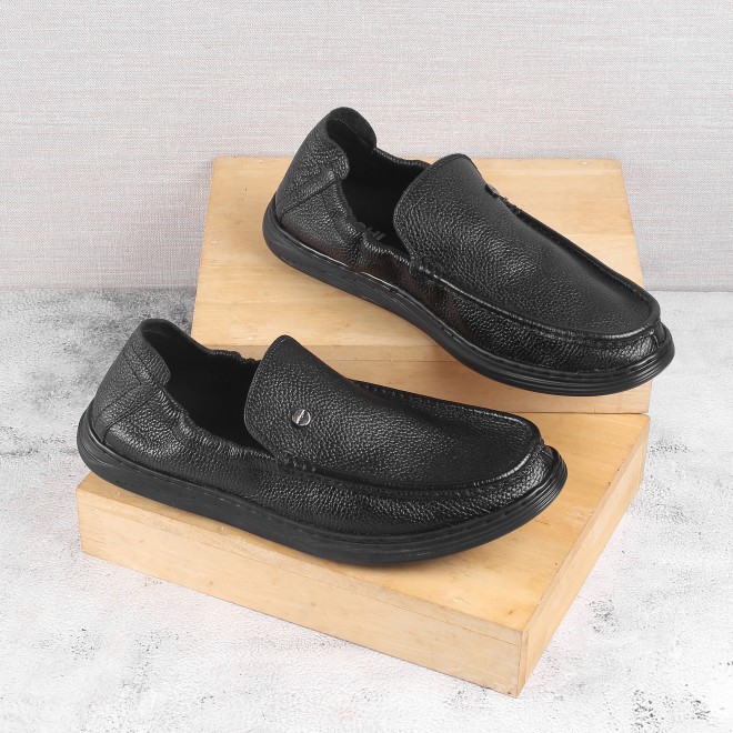 Mochi Men Black Casual Slip-Ons
