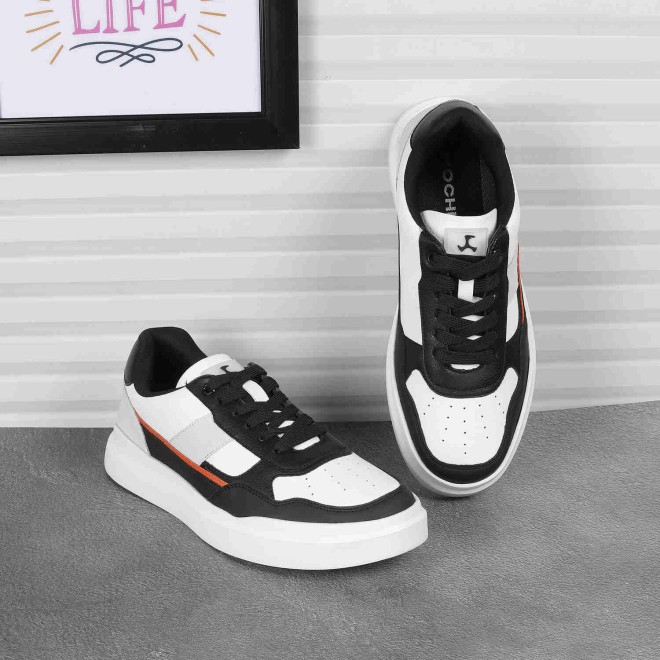 Mochi Men White Casual Sneakers (SKU: 71-253-16-41)