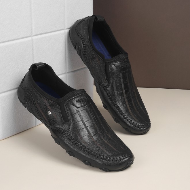 Mochi Men Black Casual Loafers