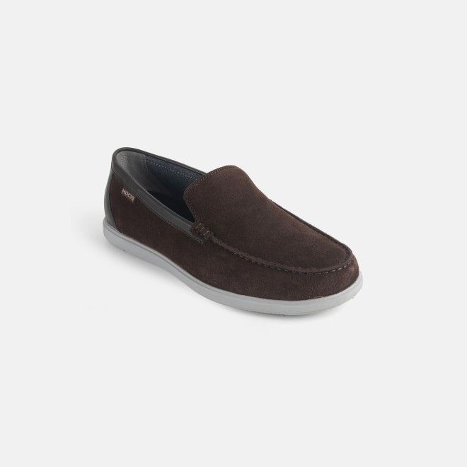 Mochi Men Brown Casual Loafers