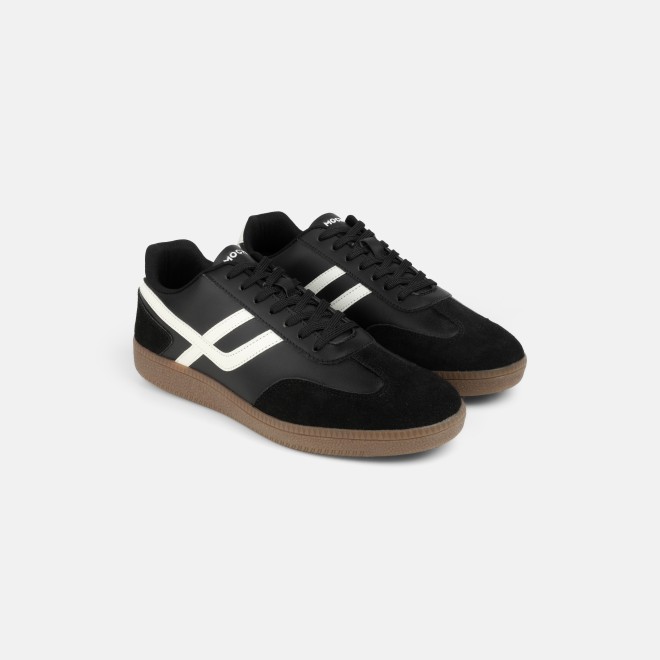 Mochi Men Black Casual Sneakers (SKU: 71-383-11-40)