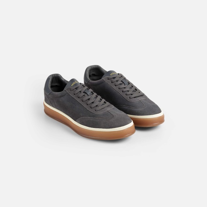 Mochi Men Grey Casual Sneakers (SKU: 71-480-14-40)