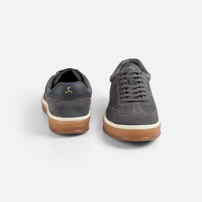 Mochi Men Grey Casual Sneakers (SKU: 71-480-14-40)