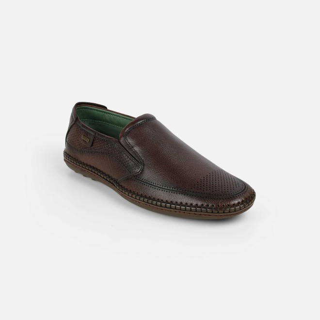 Mochi Men Brown Casual Moccasin