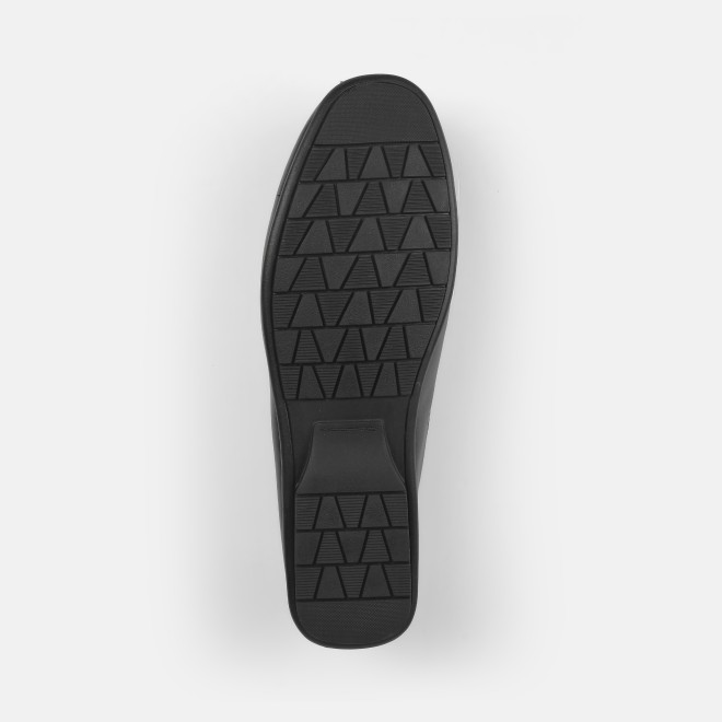 Mochi Men Black Casual Loafers (SKU: 71-7-11-40)