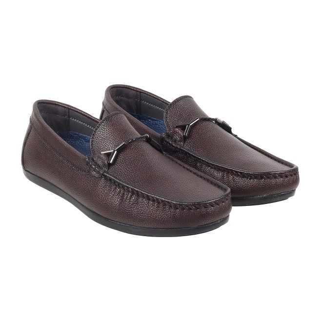 Mochi Men Brown Casual Loafers
