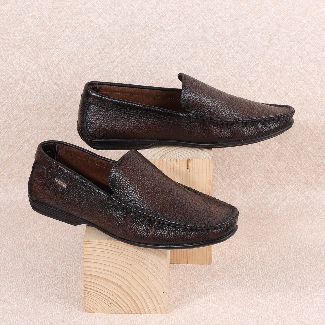 Mochi Men Brown Casual Loafers