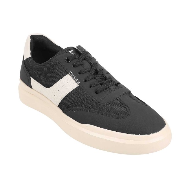Mochi Men Black Casual Sneakers (SKU: 71-91-11-41)