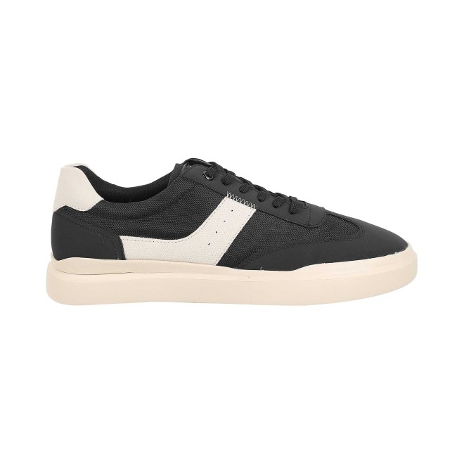 Mochi Men Black Casual Sneakers (SKU: 71-91-11-41)
