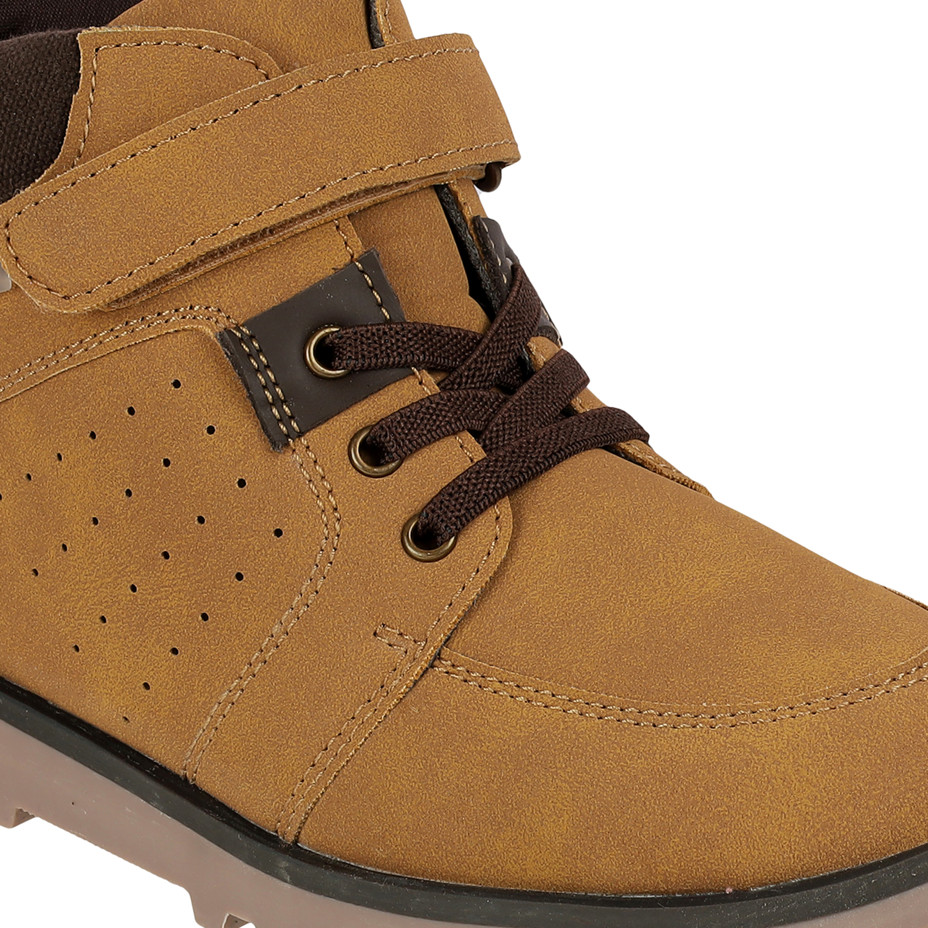 Kittens Boys Tan Casual Sneakers (SKU: 74-484-23-26)