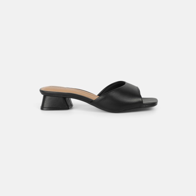 J.Fontini women Black Casual Slip Ons (SKU: 75-120-11-36) J.Fontini women Black Casual Slip Ons (SKU: 75-120-11-36)