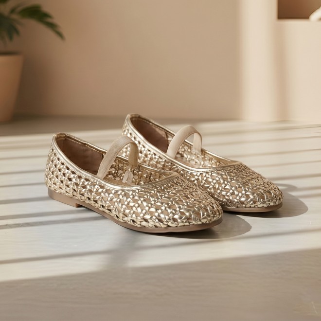 Kittens Girls Gold Casual Ballerinas