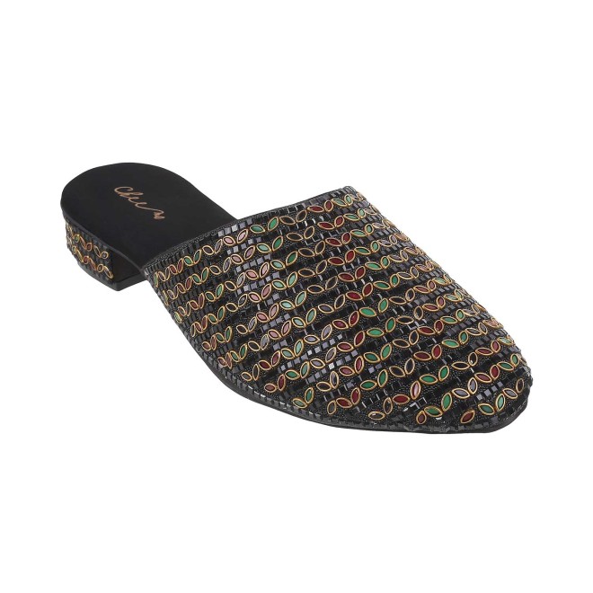 Cheemo Women Black Ethnic Slip Ons