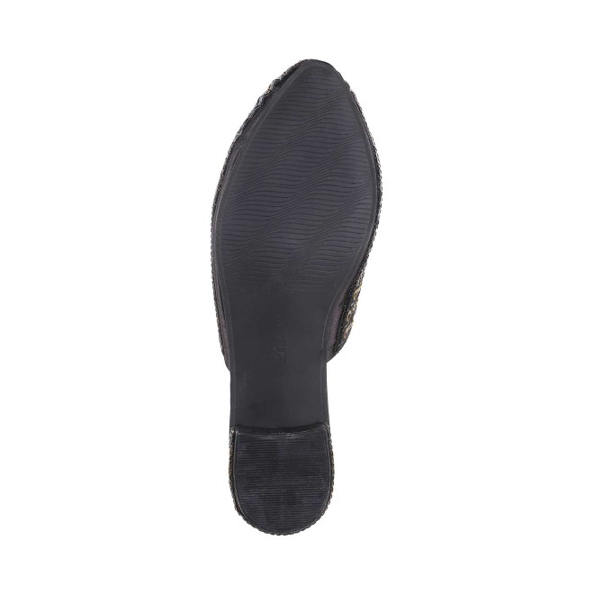 Cheemo Women Black Ethnic Slip Ons (SKU: 92-102-11-37)