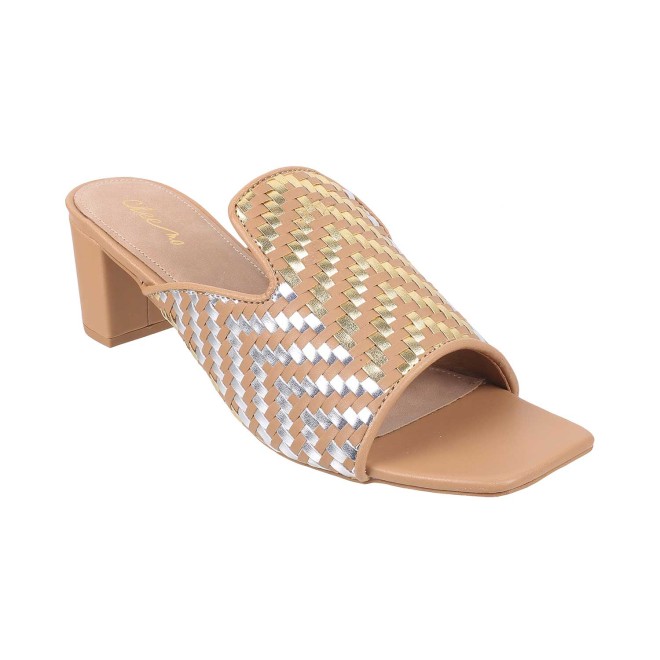 Cheemo Women Beige Casual Slip Ons