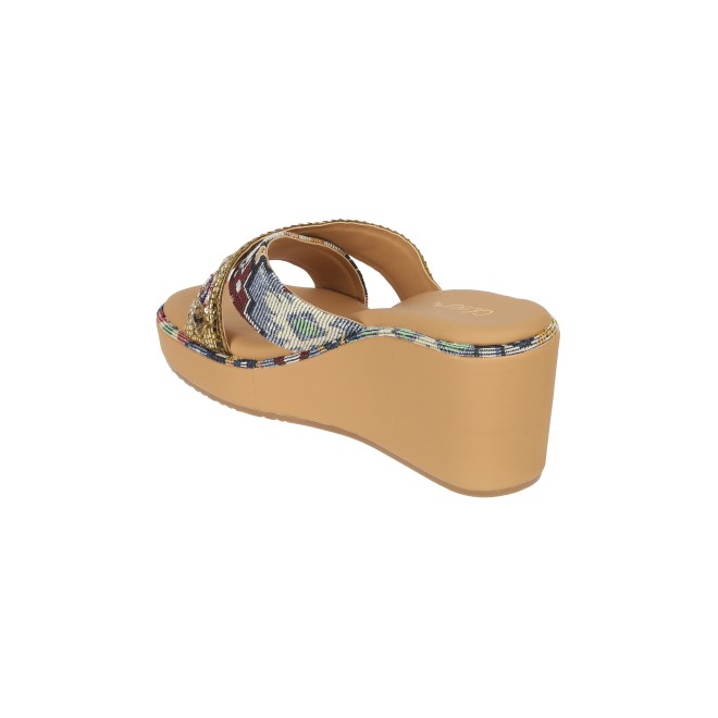 Cheemo Women Antic-gold Casual Slip Ons (SKU: 92-160-28-36)
