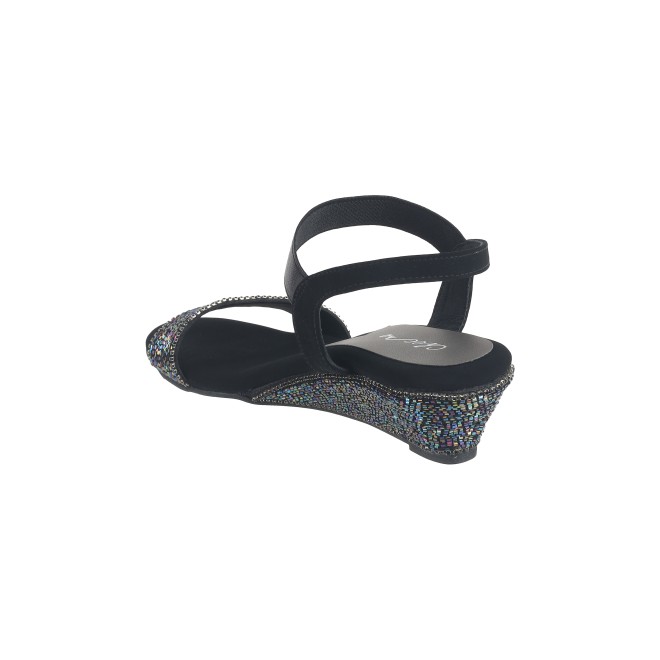 Cheemo Women Black Casual Sandals (SKU: 92-177-11-36)