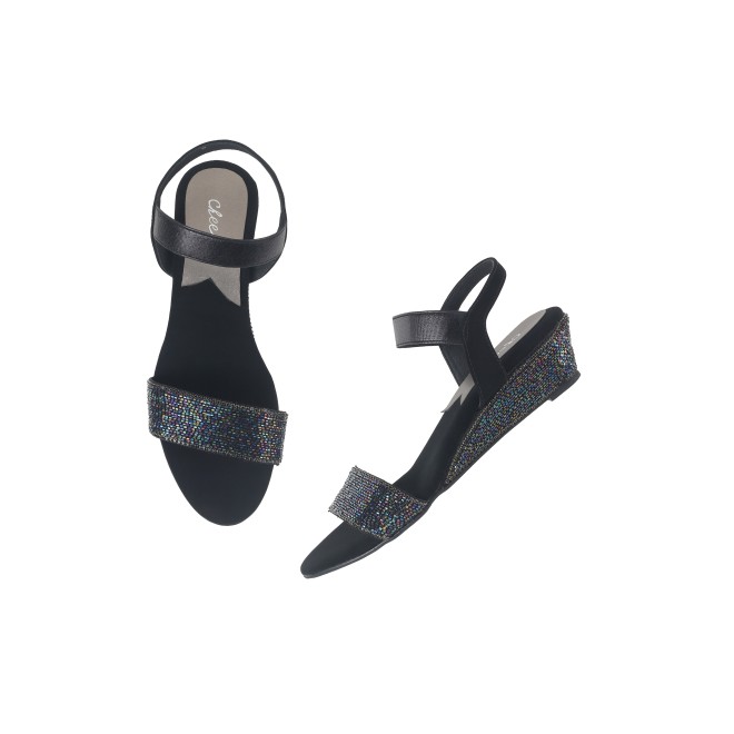 Cheemo Women Black Casual Sandals (SKU: 92-177-11-36)