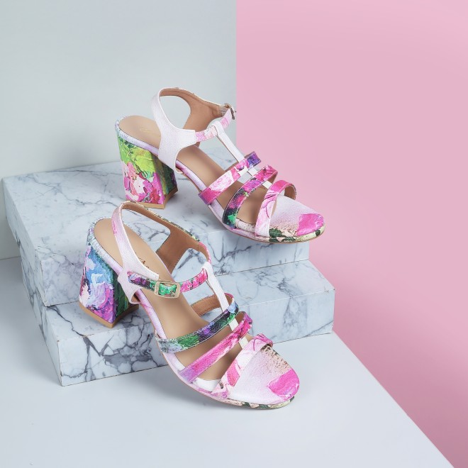 Cheemo Women Multi Casual Sandals