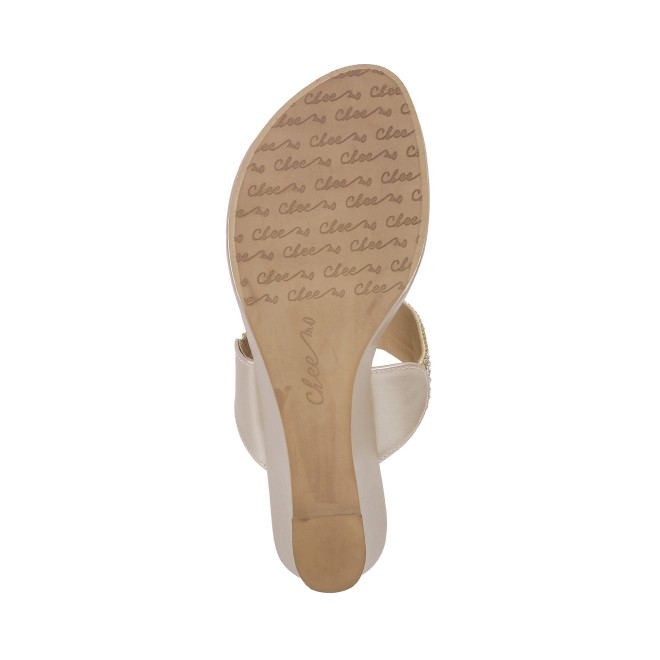 Cheemo Women Gold Ethnic Slip Ons (SKU: 92-191-15-40)